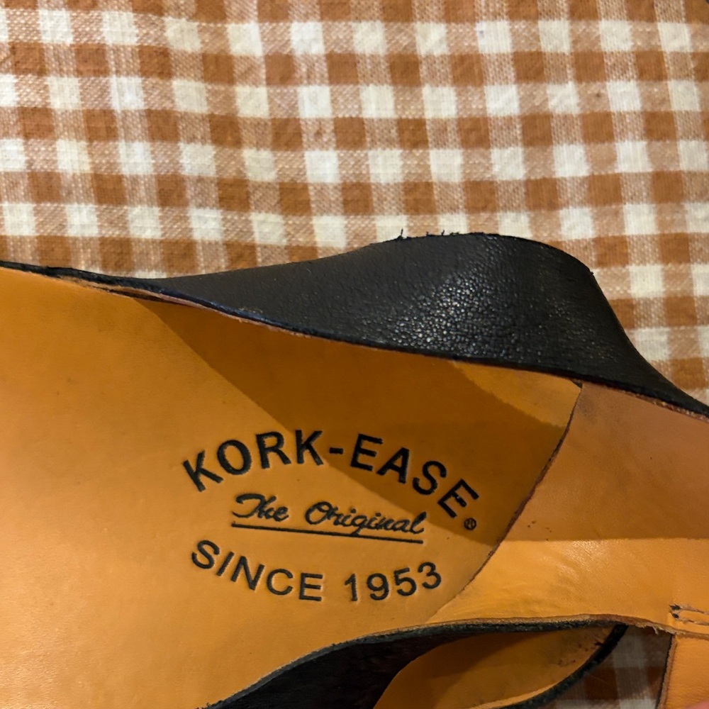 Kork-Ease Black Audrina Leather Sandals - Picture 2 of 6